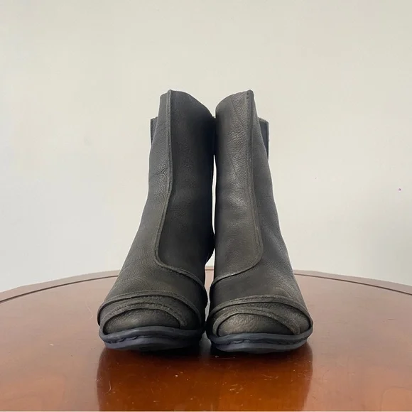 Trippen Black Pebbled Leather Wedge Ankle Boots | - Picture 2 of 8